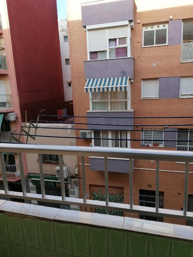 Piso En Malvarrosa Apartment บาเลนเซีย ภายนอก รูปภาพ