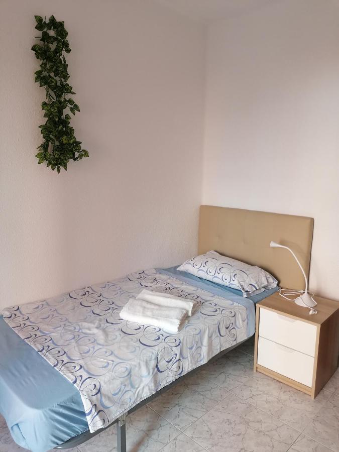 Piso En Malvarrosa Apartment บาเลนเซีย ภายนอก รูปภาพ